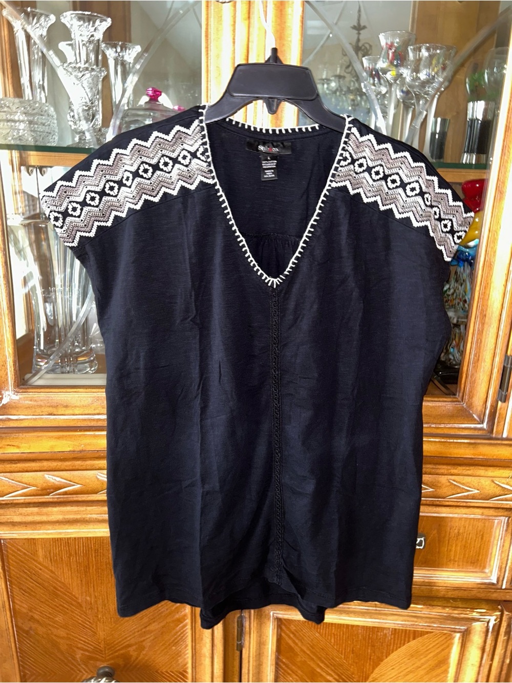 Style & Co. Black V-Neck Tunic with White Embroidered Shoulders